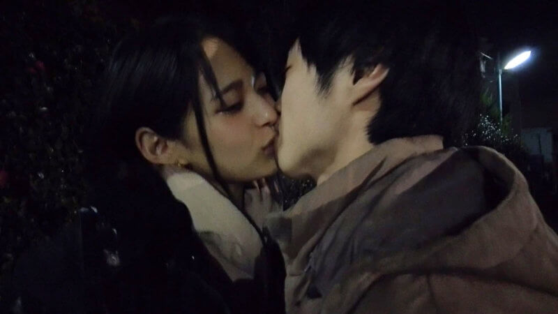 渚みつき　キス